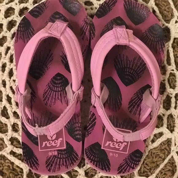 Reef Other - Girls REEF flops SIZE 9/10